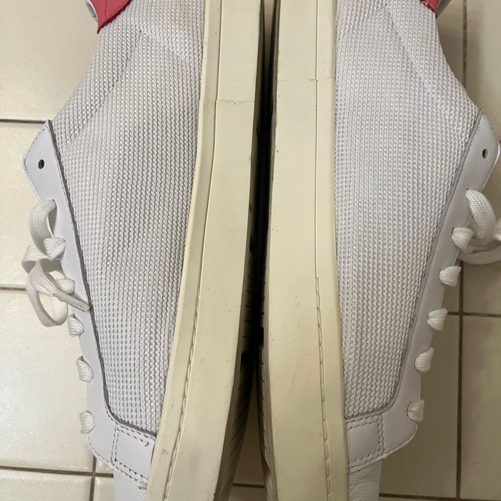 Used Adidas - Picture 3 of 3